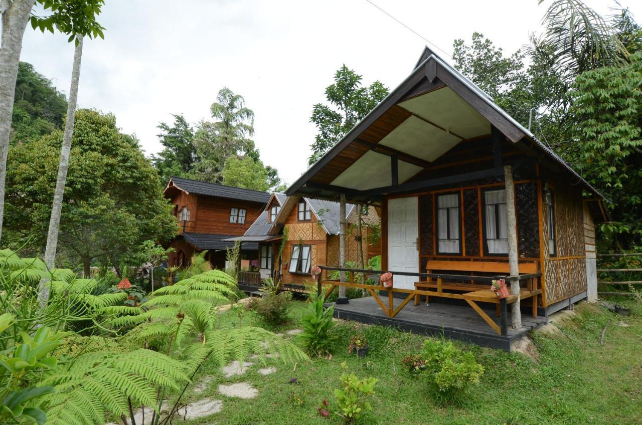Canyon Jungle Stay Bukittinggi Dış mekan fotoğraf